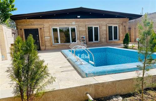 300 متر باغ ویلا در نقلی در کردزار شهریار