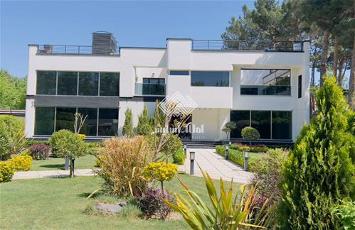 1200متر سوپر باغ ویلا در دهکده ویلایی فردیس