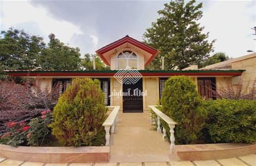 1500متر باغ ویلای سرسبز داخل بافت