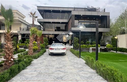 900متر باغ ویلا مدرن  و جذاب در ملارد