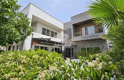 940متر باغ ویلای لوکس و زیبا در فردیس کرج